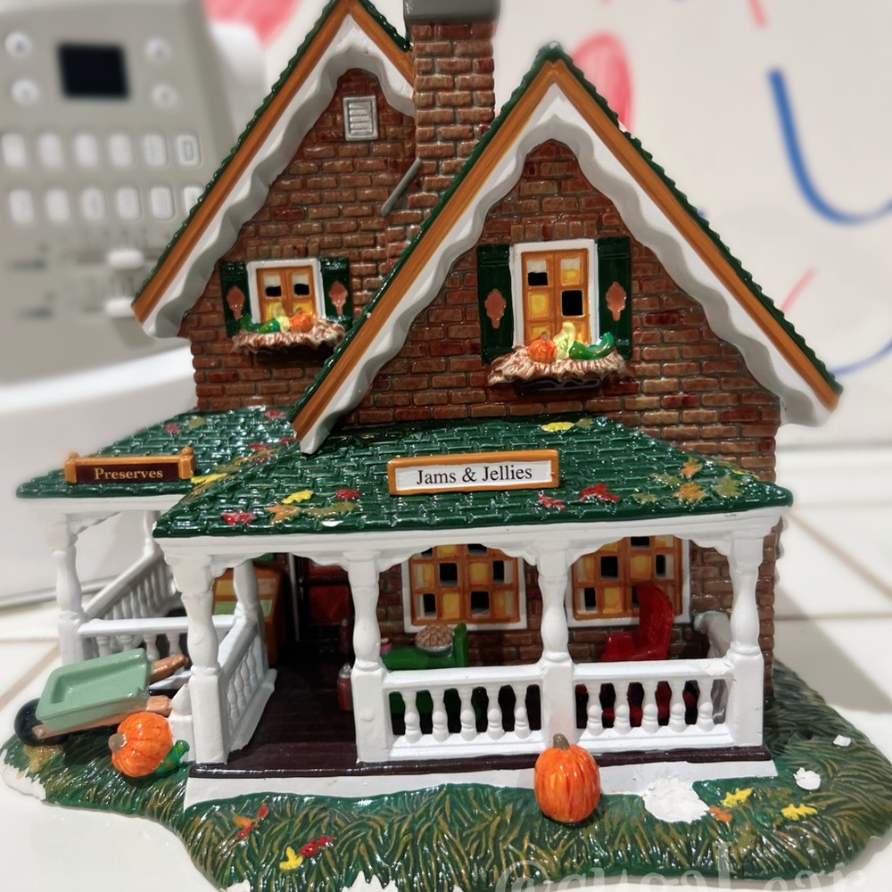 Department 56 Holiday Village House with Warm Lights